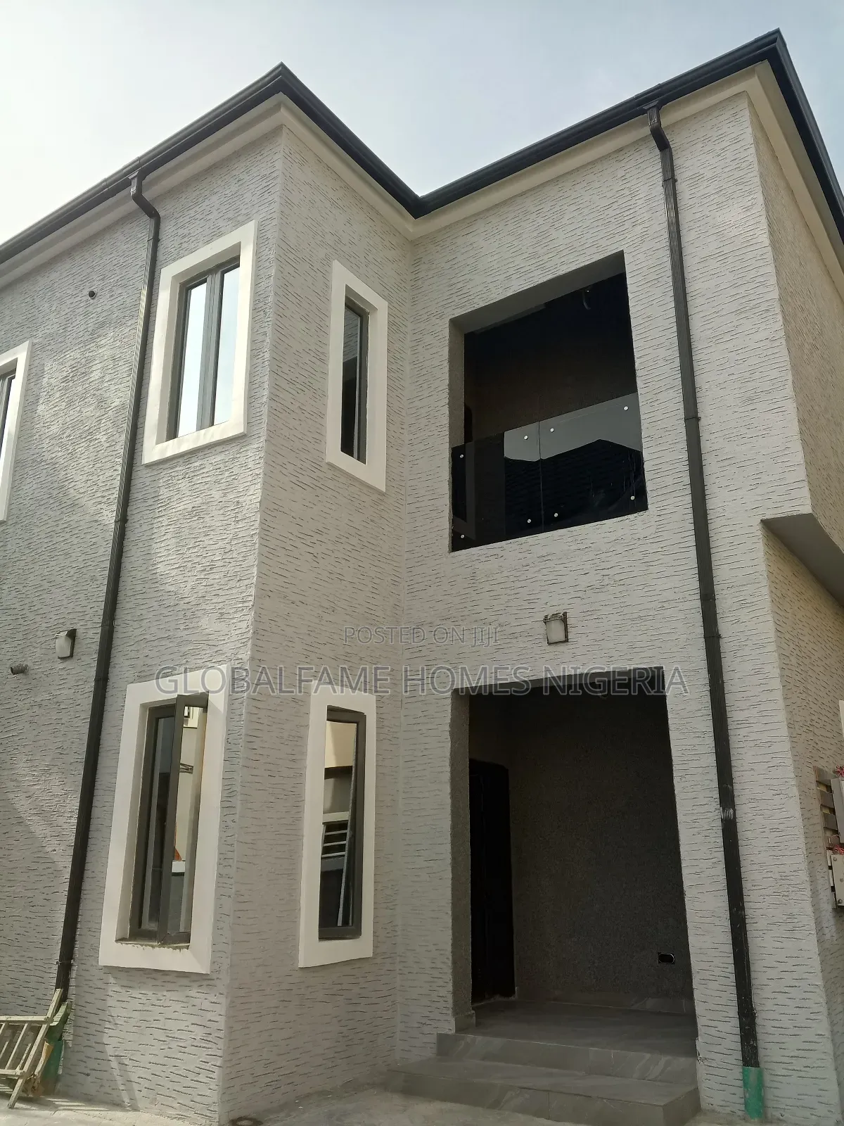 4bdrm Duplex in Otunla, Lakowe for rent in Lakowe