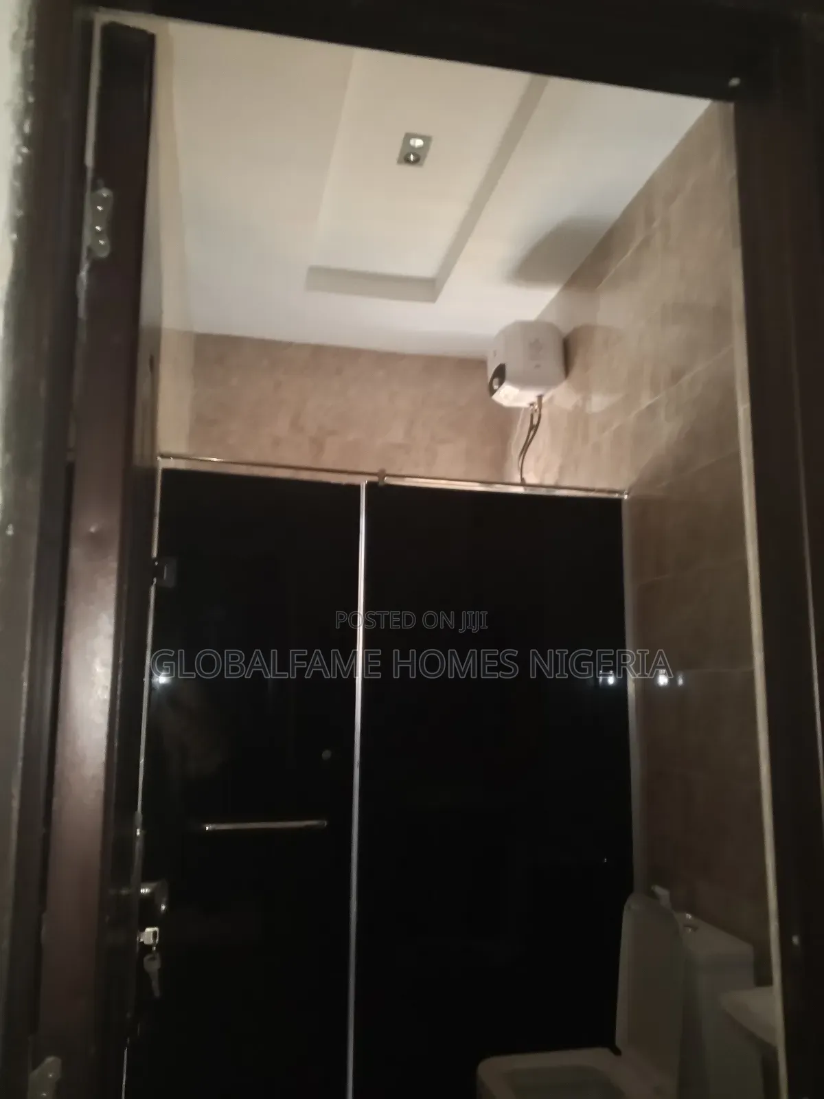 4bdrm Duplex in Otunla, Lakowe for rent in Lakowe