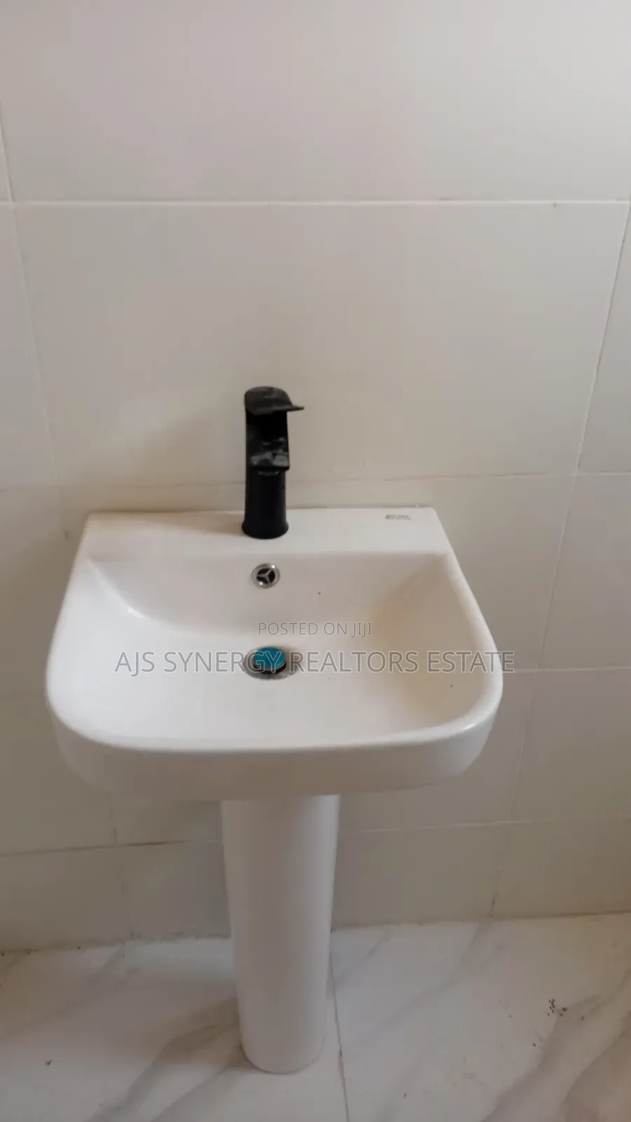4bdrm Duplex in Abraham Adesanya Estate for sale in Abraham Adesanya Estate