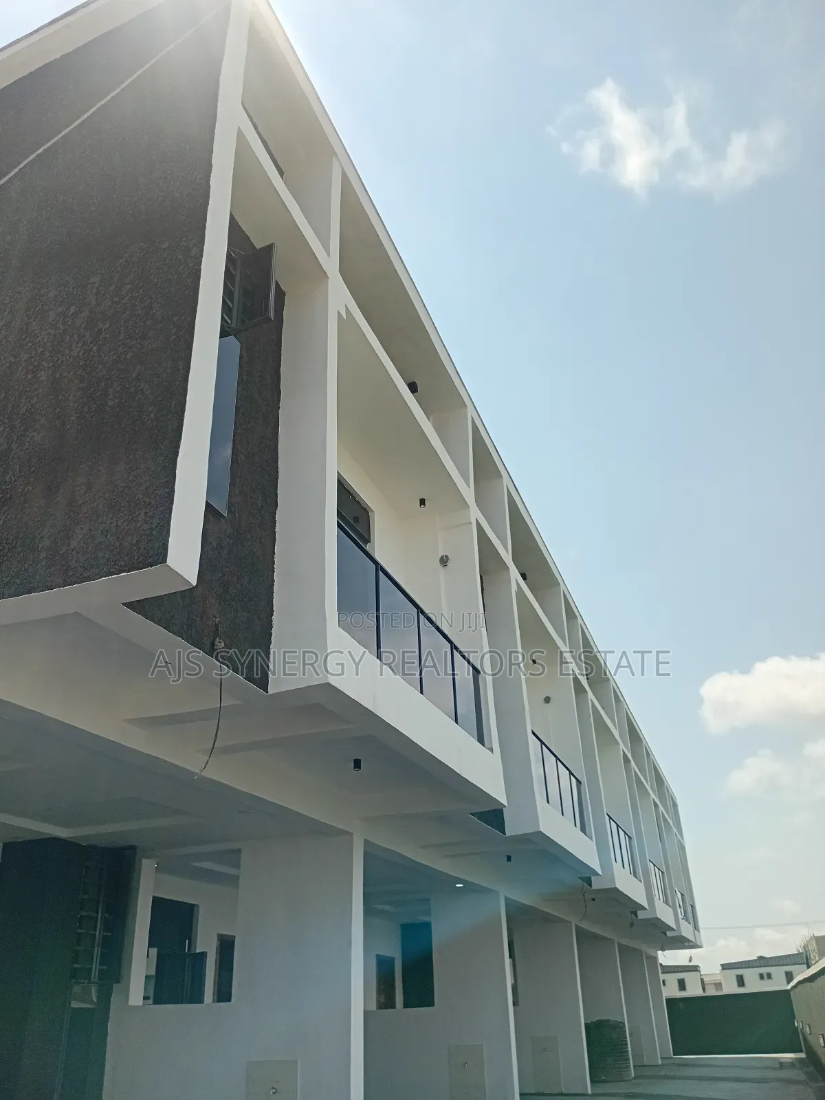 3bdrm Duplex in Abraham Adesanya Estate for sale in Abraham Adesanya Estate
