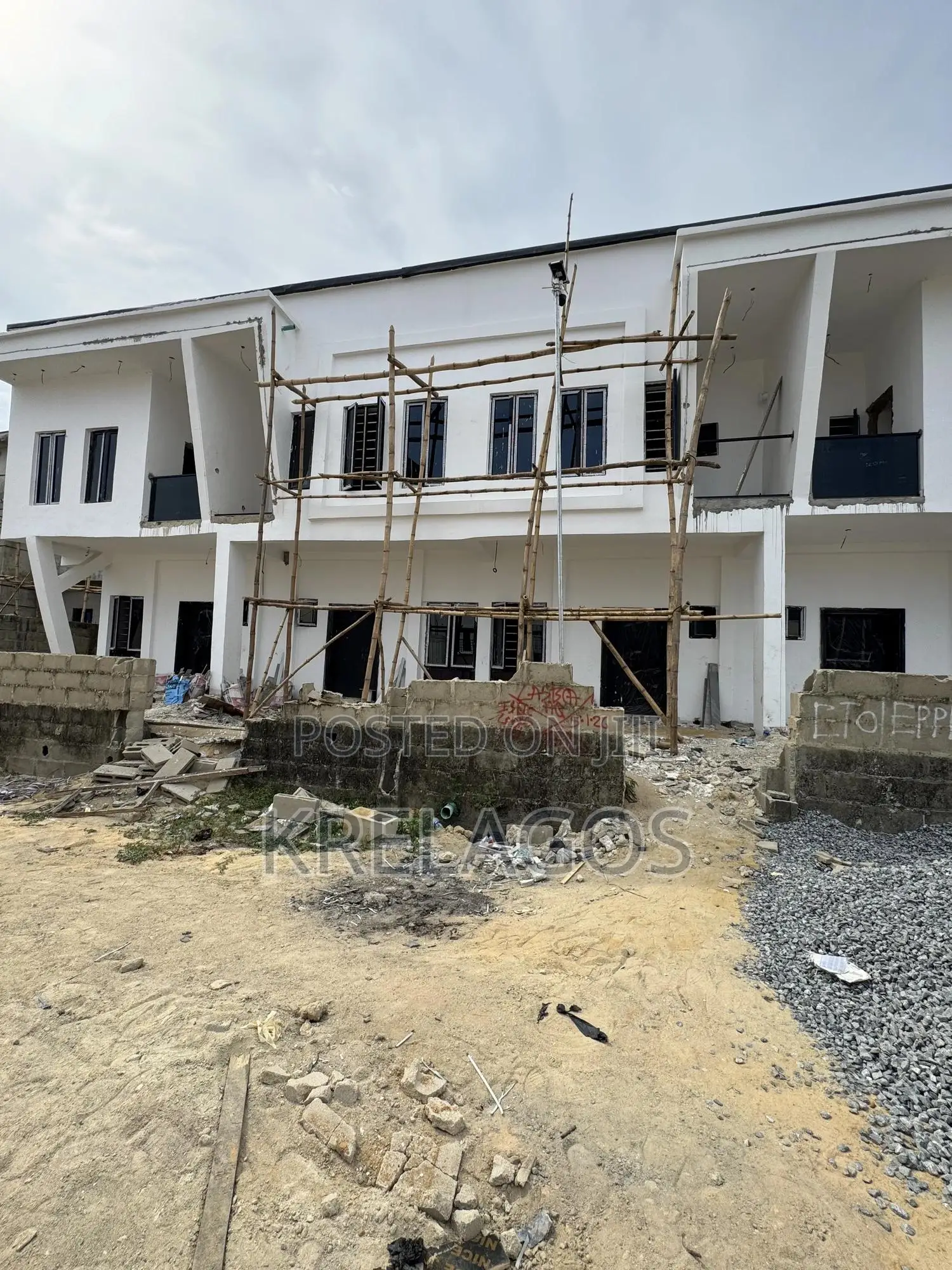 2bdrm Duplex in Sangotedo for sale in Sangotedo