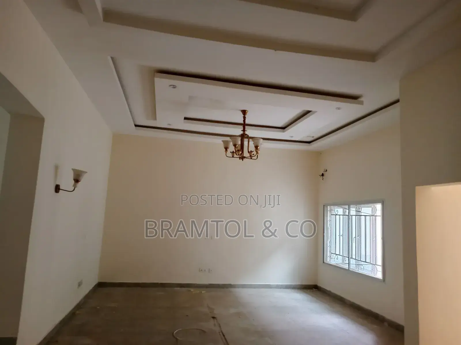 Beautiful, Well Refurbished 4 Bedroom in Wuse 2 for Office Only in Wuse 2