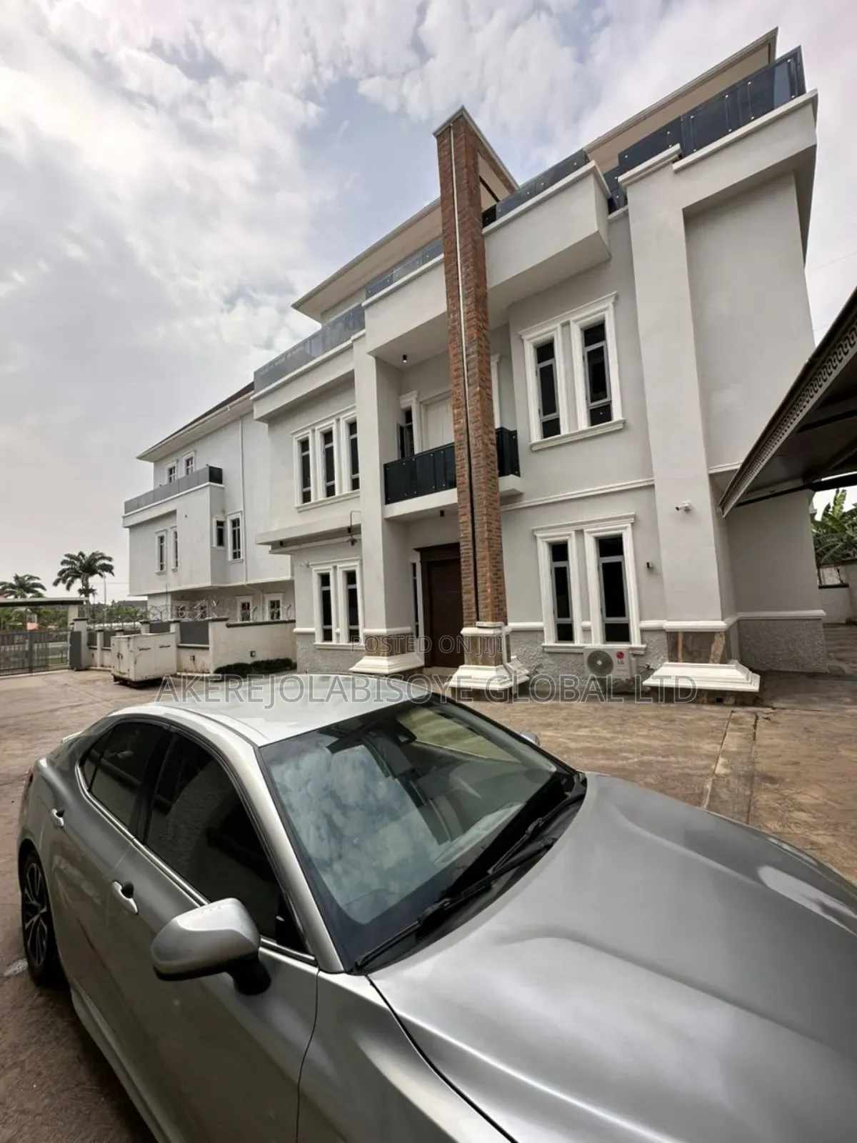 4bdrm Duplex in Asokoro, Abuja for sale in Asokoro