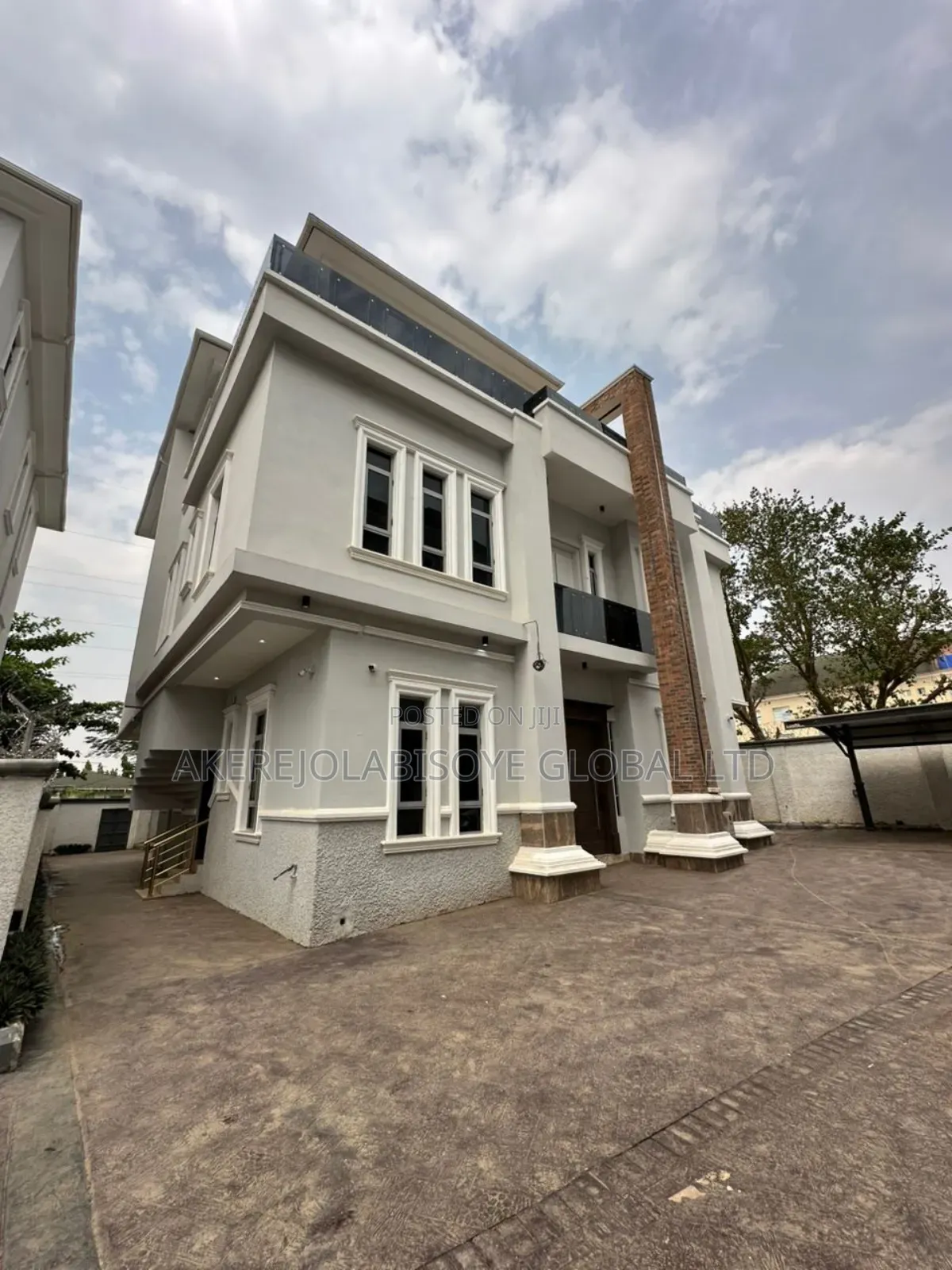 4bdrm Duplex in Asokoro, Abuja for sale in Asokoro