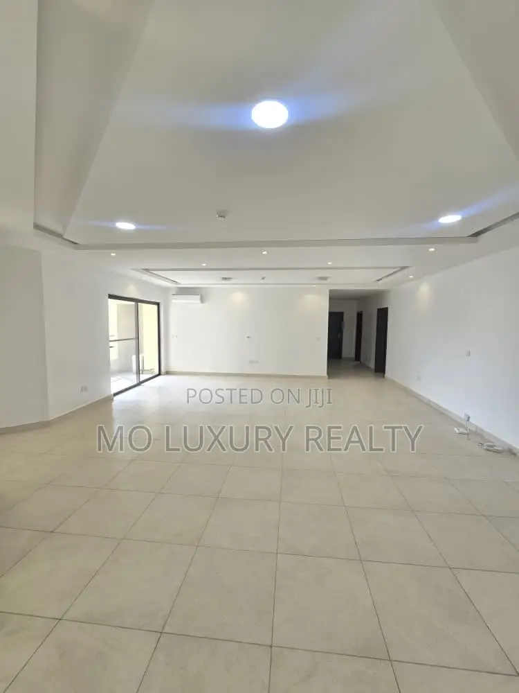 3bdrm Apartment in Old Ikoyi for rent in Old Ikoyi