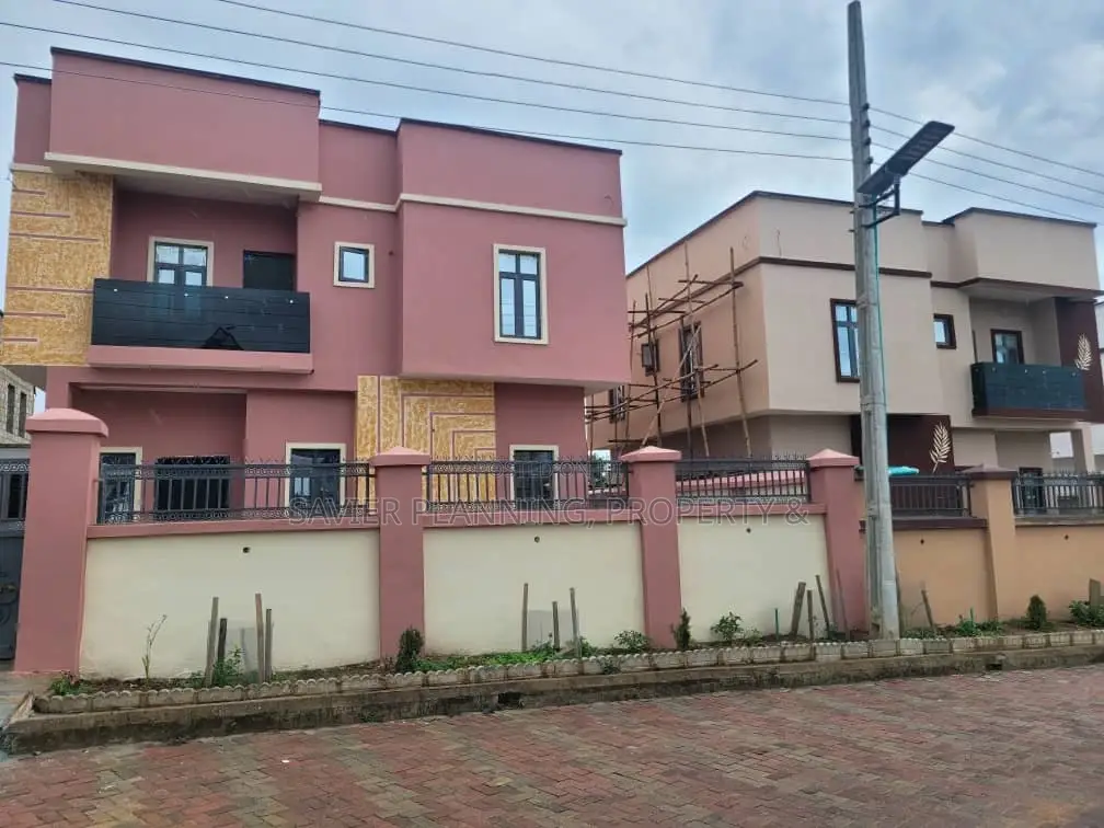 Furnished 3bdrm Duplex in Adron City Park And, Alakia for sale in Alakia