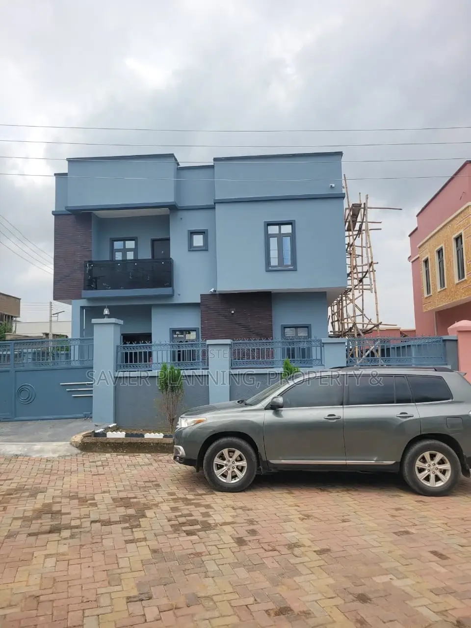 Furnished 3bdrm Duplex in Adron City Park And, Alakia for sale in Alakia
