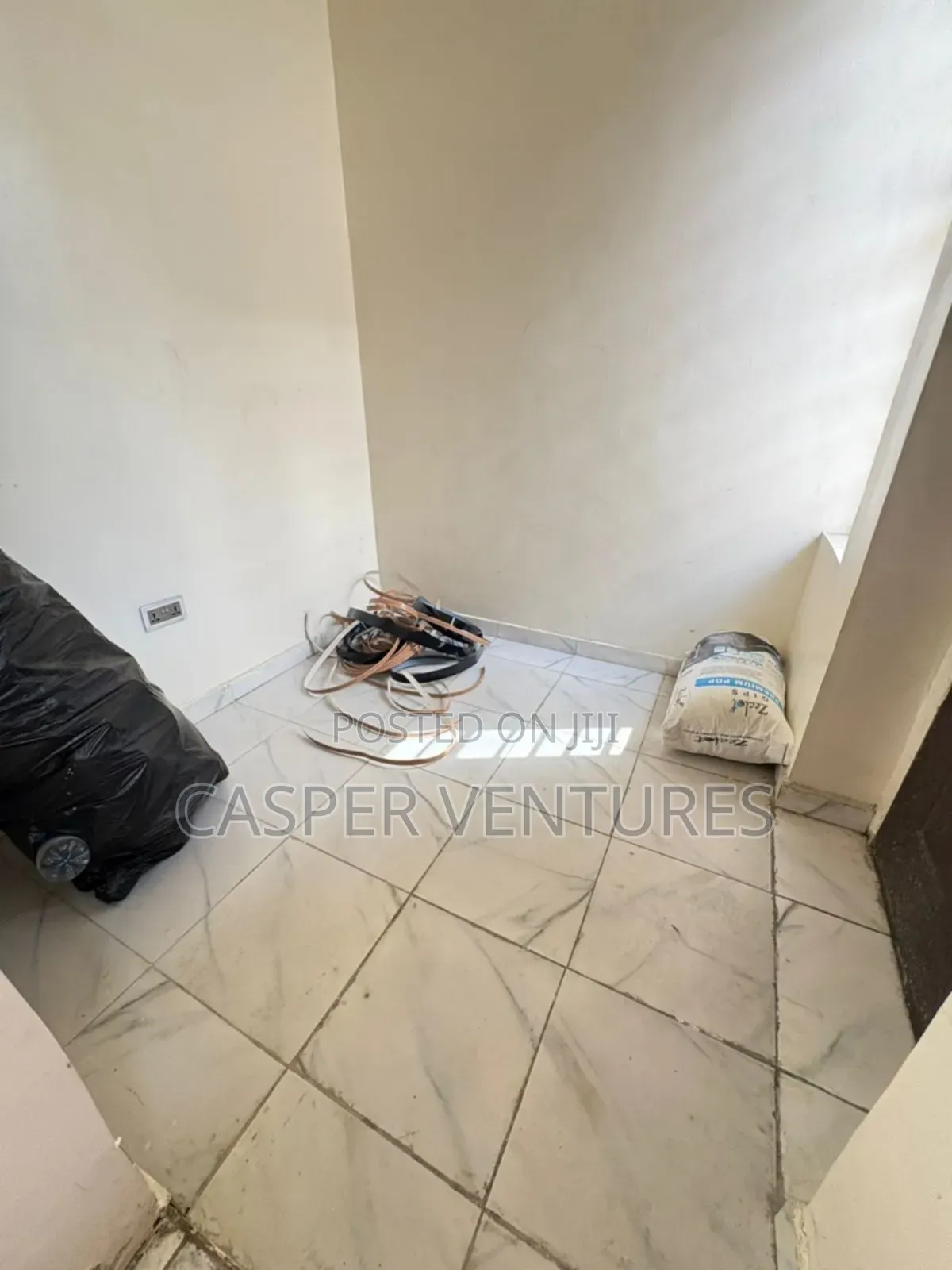 1bdrm Bedsitter in Ikota Villa for rent in Ikota