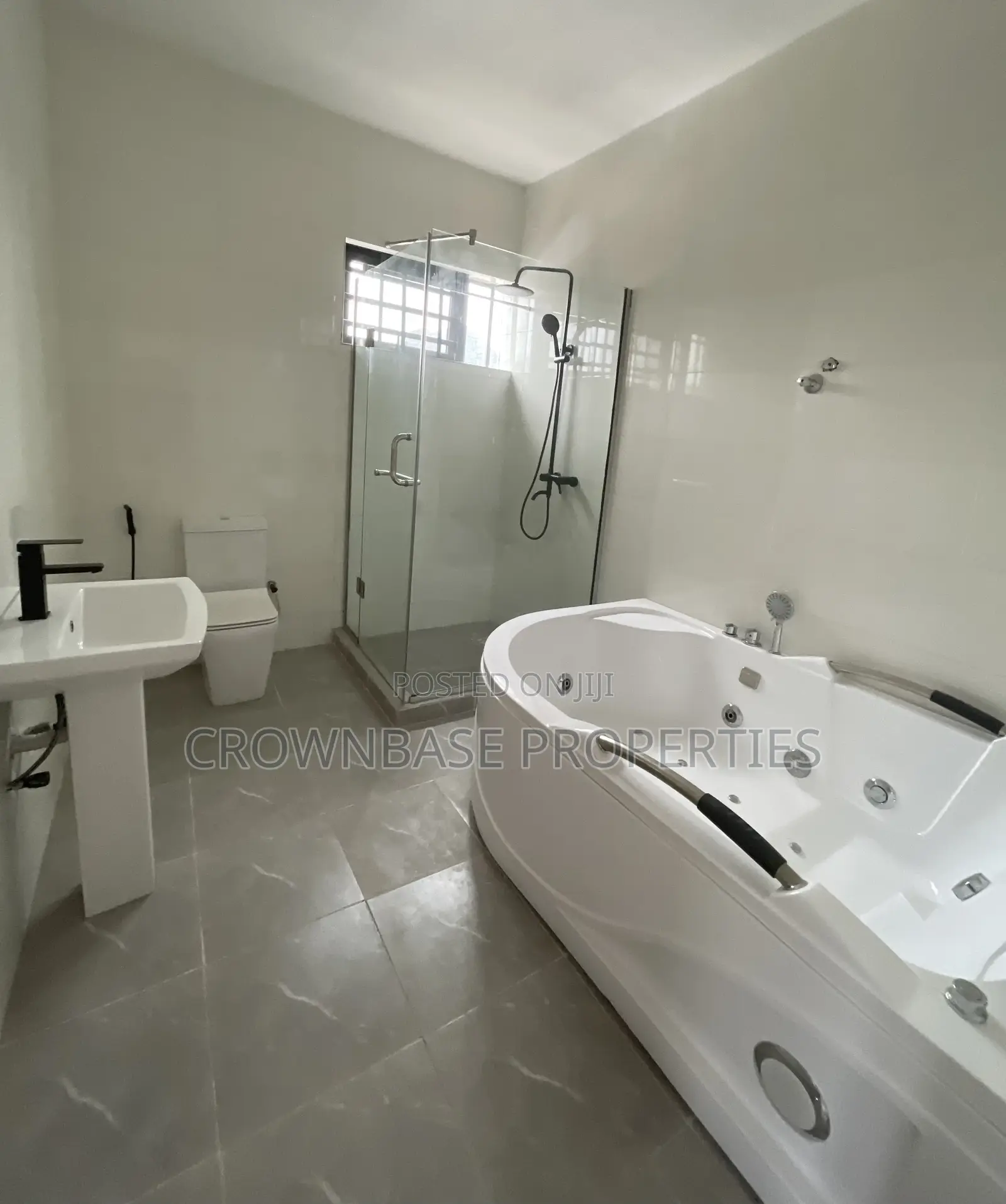 4bdrm House in Beechwood Estate, Bogije for sale in Bogije