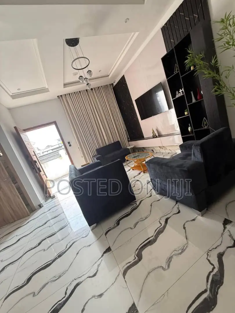 Furnished 4bdrm Duplex in Dpkay District, Lekki Phase 2 for rent in Lekki Phase 2