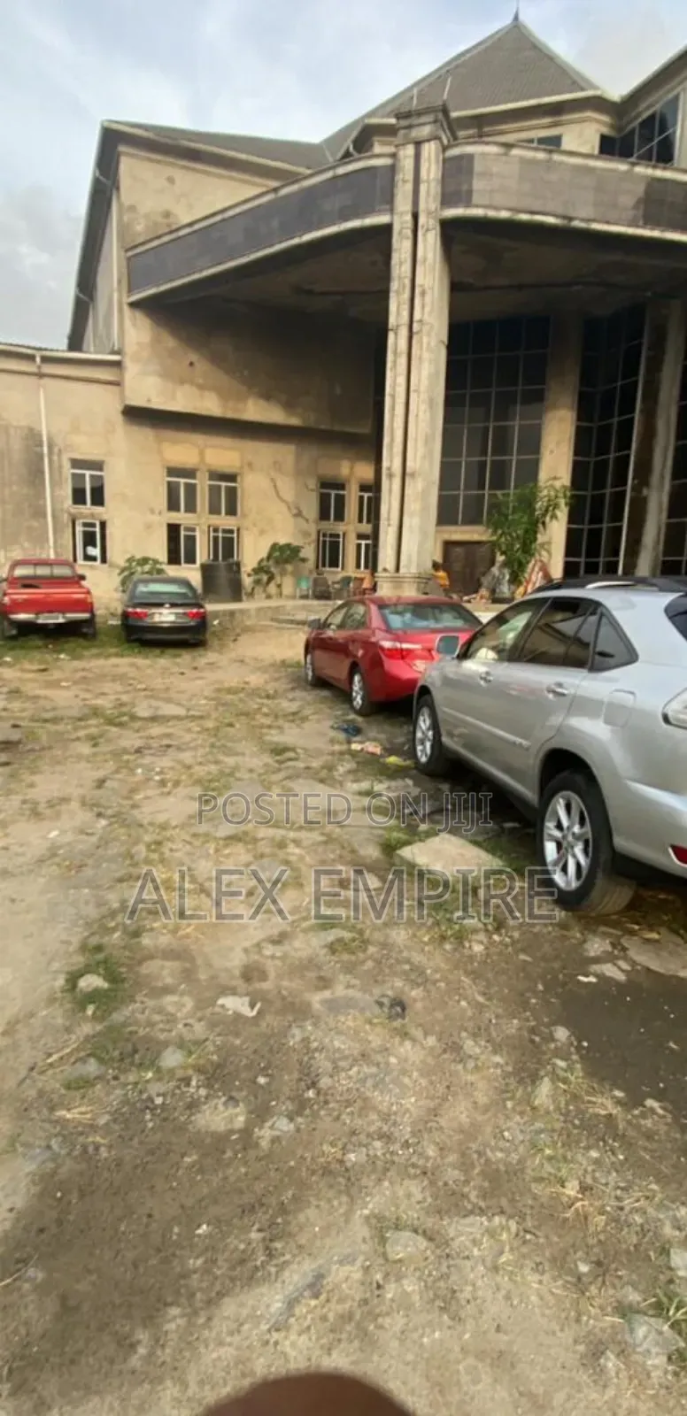 50 Bedroom Hotel for Sale in Ago in Ago Palace