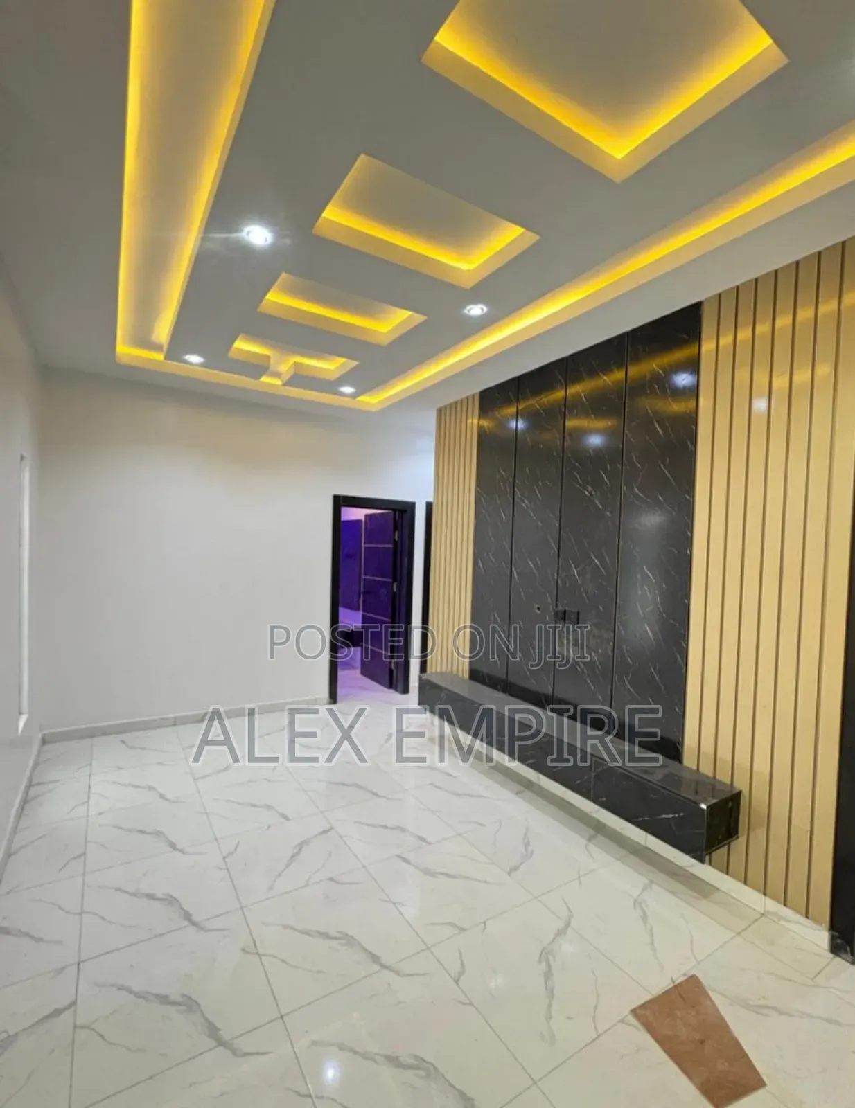 5bdrm Duplex in New Oko Oba for sale in New Oko Oba