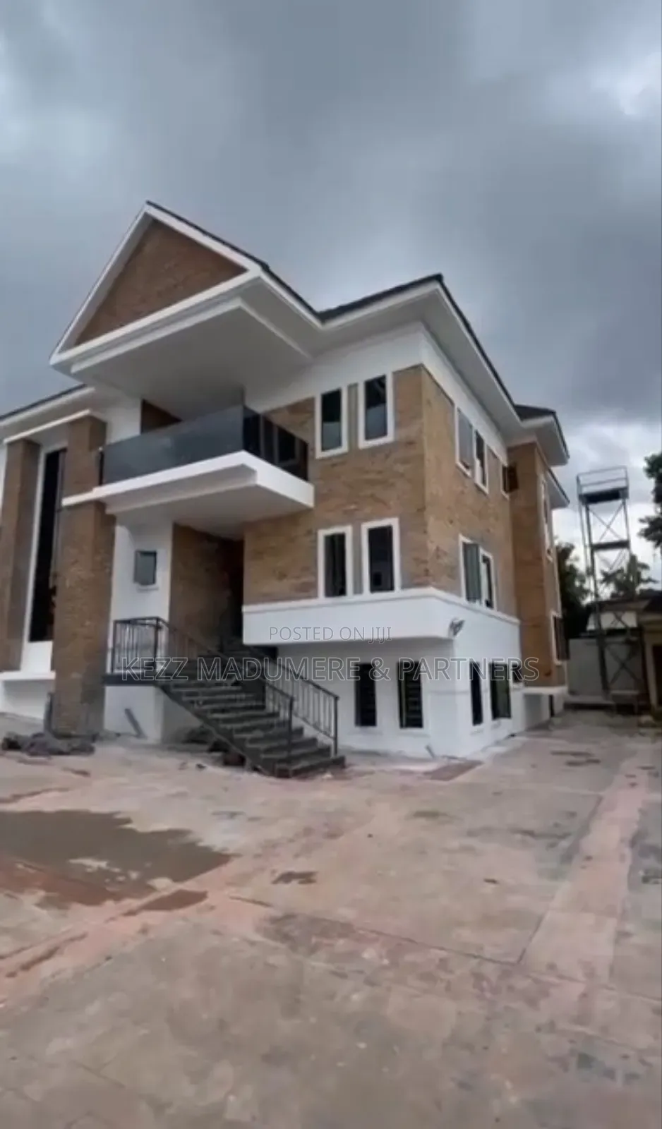6bdrm Duplex in Independence Layout, for sale in Enugu