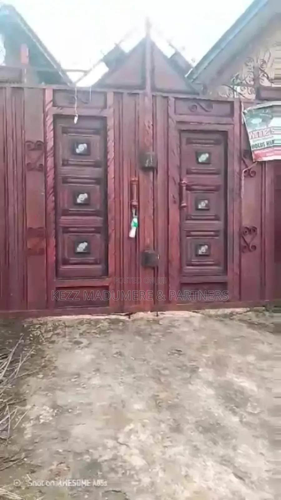 6bdrm Duplex in In An Estate Within for sale in Umuahia