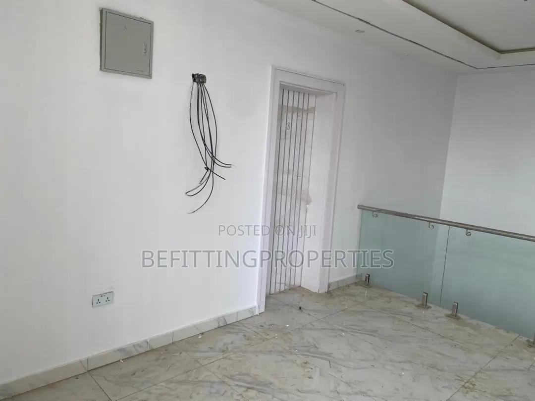 4bdrm Duplex in Ogudu GRA for sale in Ogudu GRA