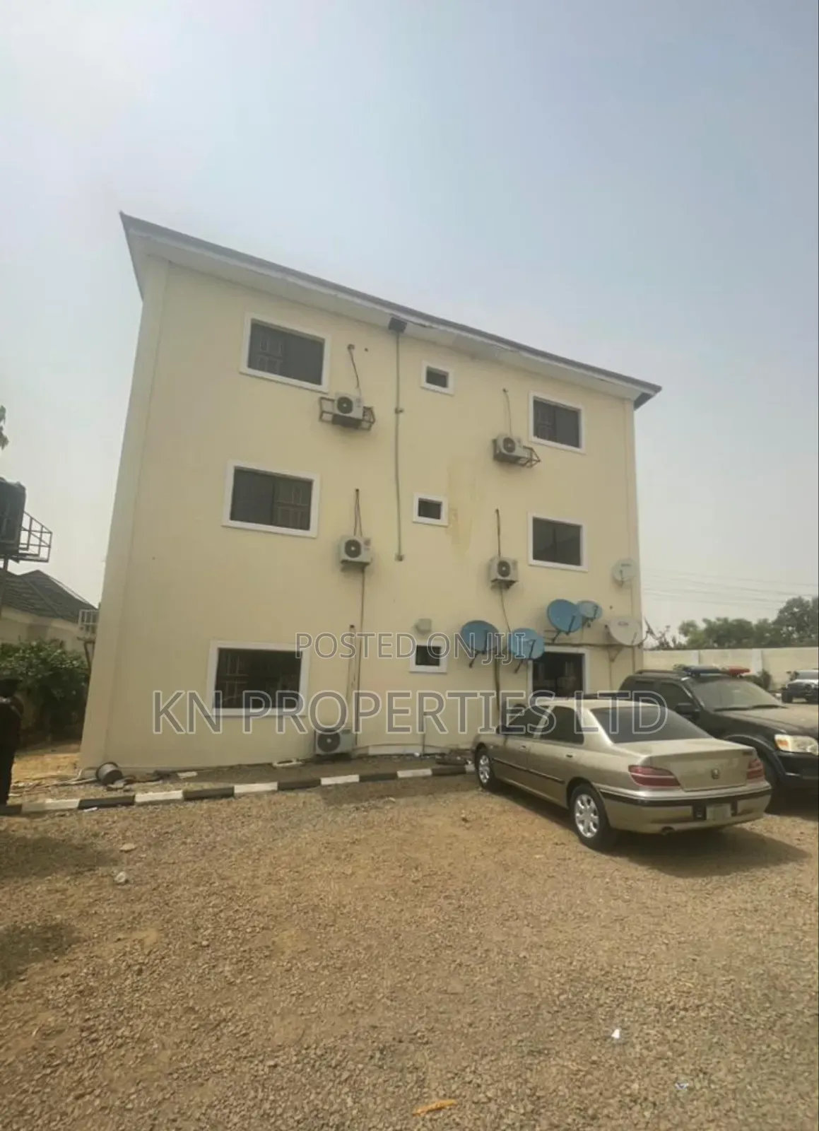 3bdrm Block of Flats in Wuse 2 for rent in Wuse 2