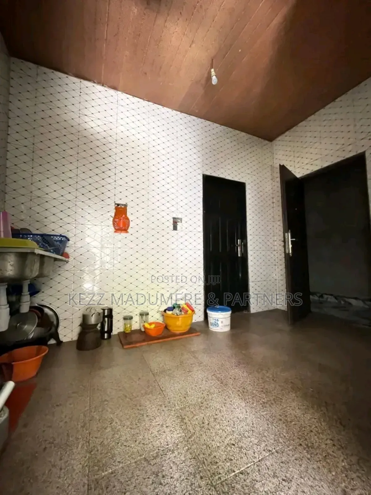 3bdrm Bungalow in Eneka, Port Harcourt for sale in Eneka