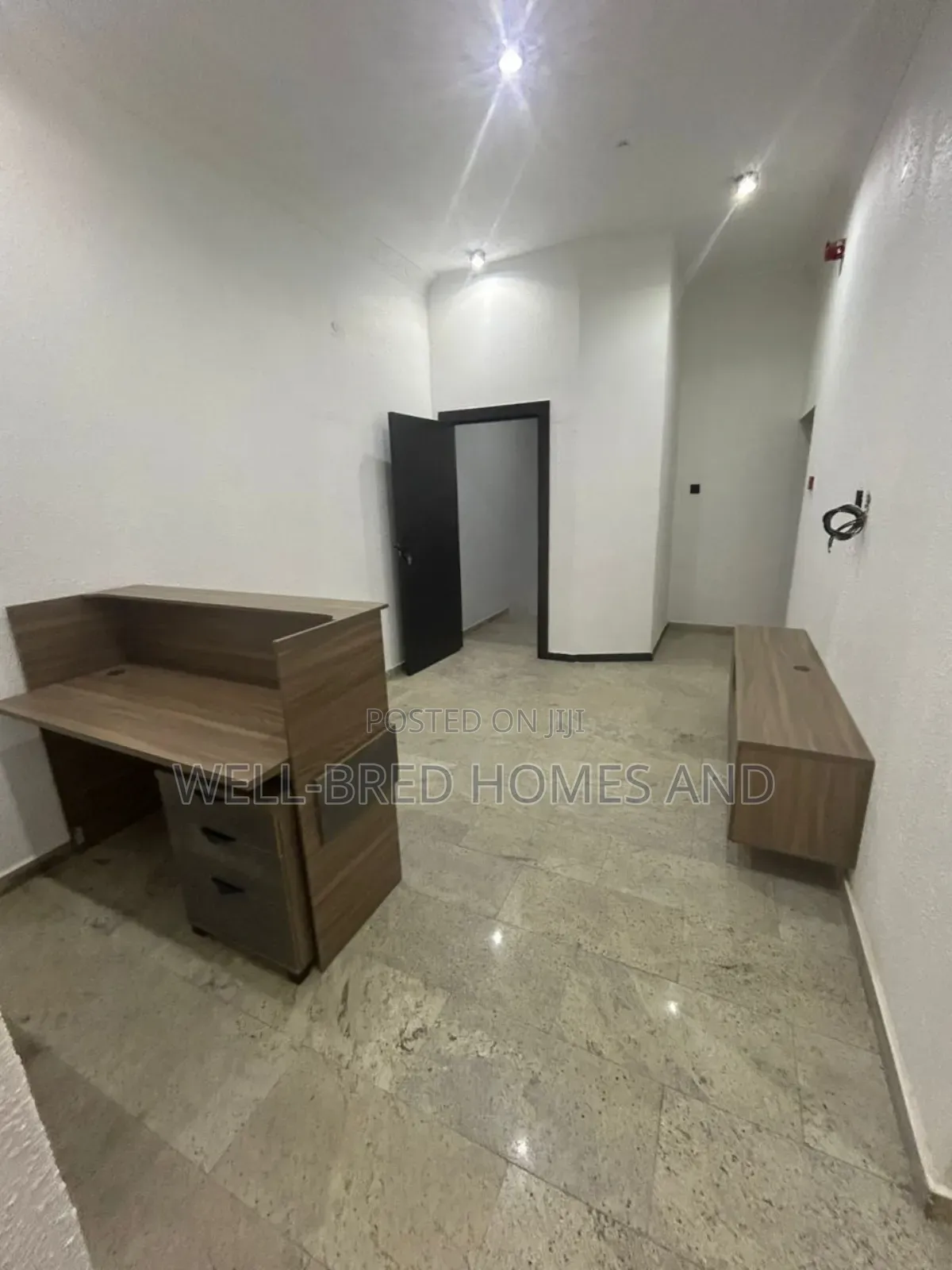 3bdrm Apartment in Gra Ikeja Lagos for rent in Ikeja GRA