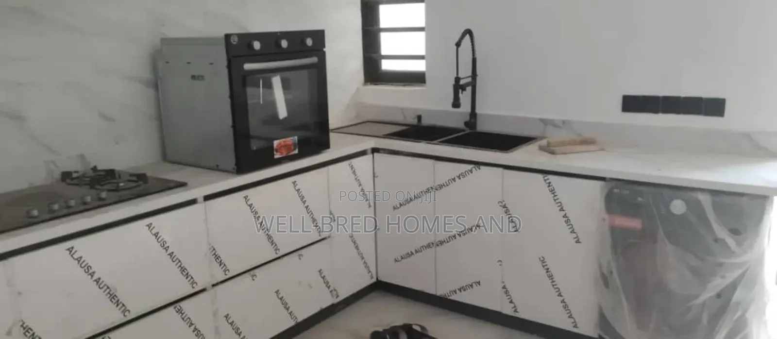 4bdrm Duplex in Adeniyi Jones Ikeja for rent in Ikeja