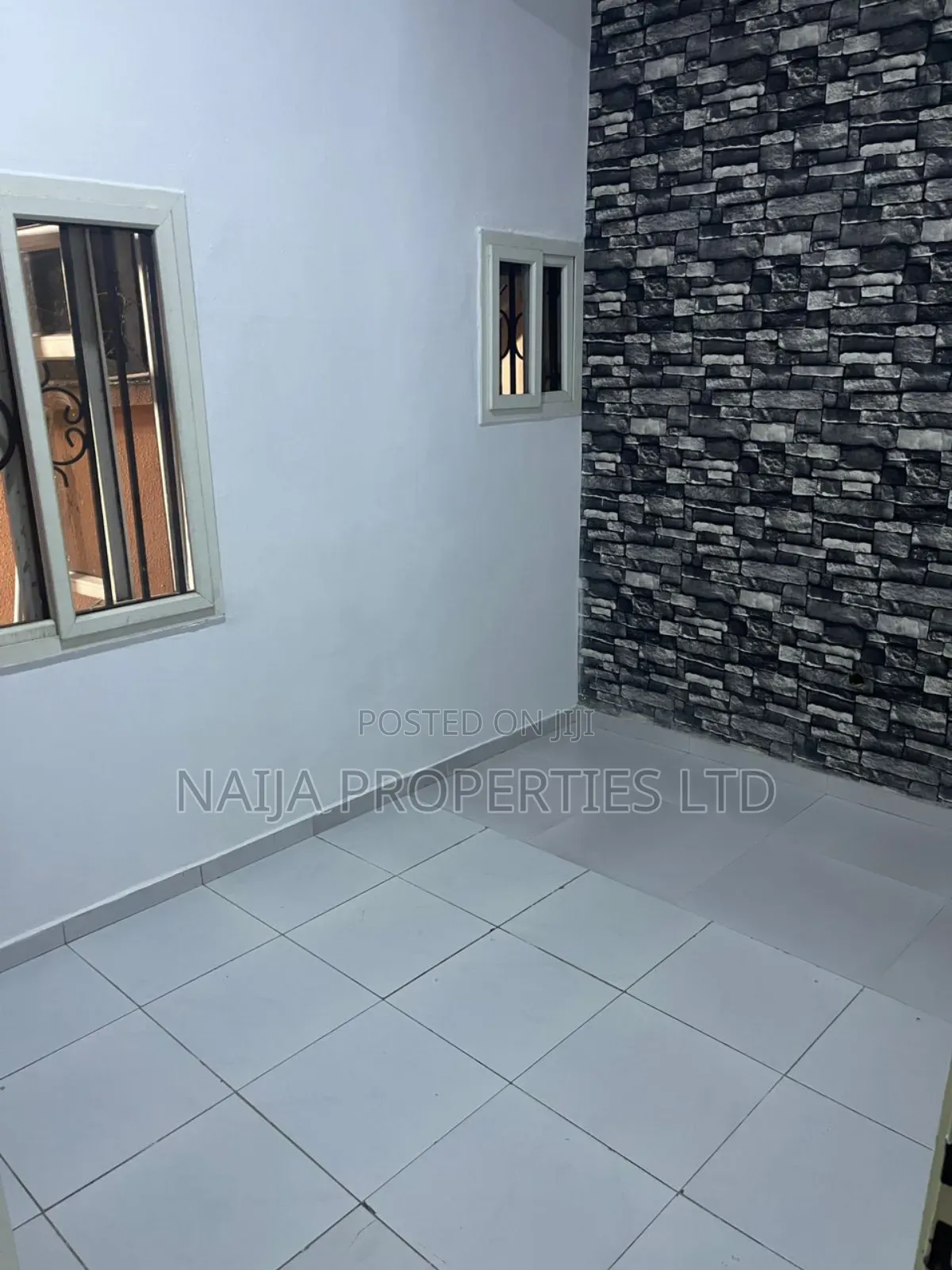 Mini Flat in Off Omorinre Johnson, Lekki Phase 1 for rent in Lekki Phase 1