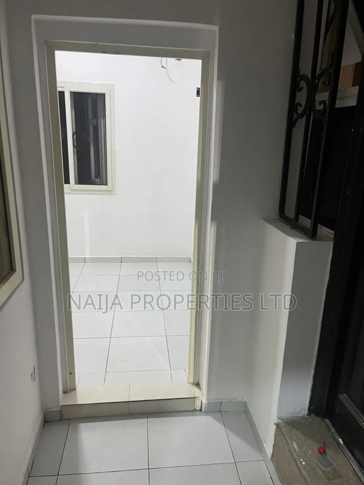 Mini Flat in Off Omorinre Johnson, Lekki Phase 1 for rent in Lekki Phase 1