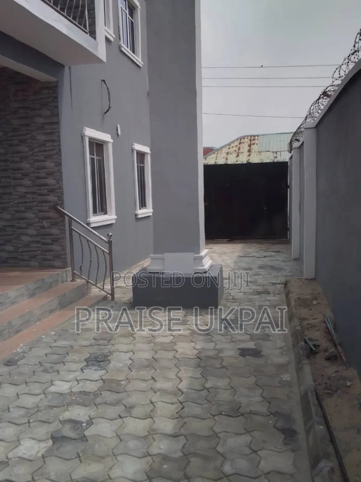 Furnished 4bdrm Duplex in Lakowe for sale in Lakowe