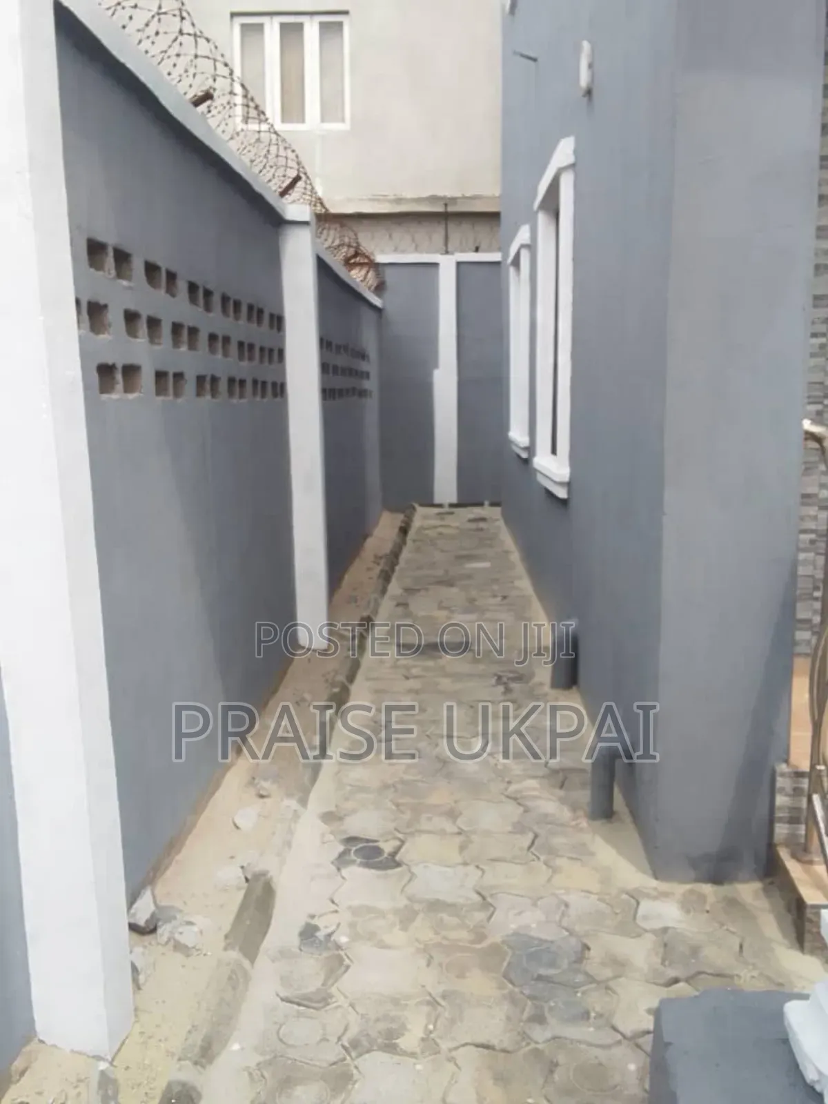 Furnished 4bdrm Duplex in Lakowe for sale in Lakowe