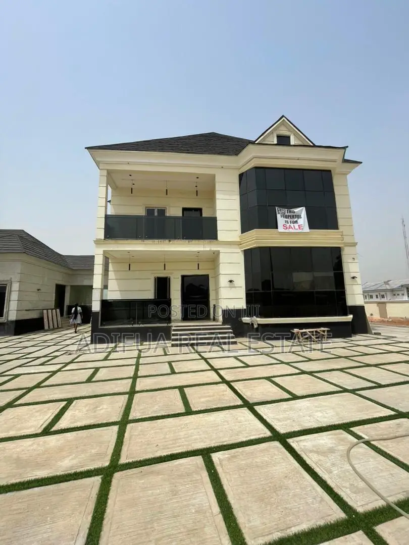 Smart 5-Bedroom Fully Detached + 2b.Q in Dakibiyu