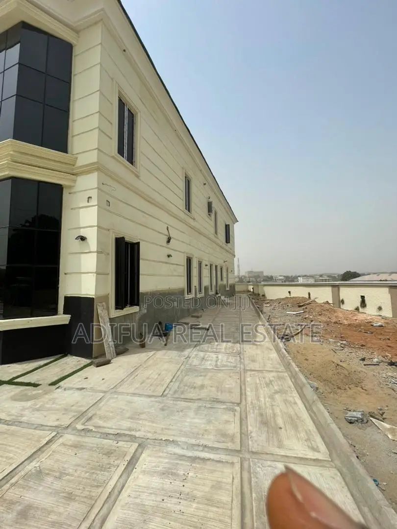 Smart 5-Bedroom Fully Detached + 2b.Q in Dakibiyu