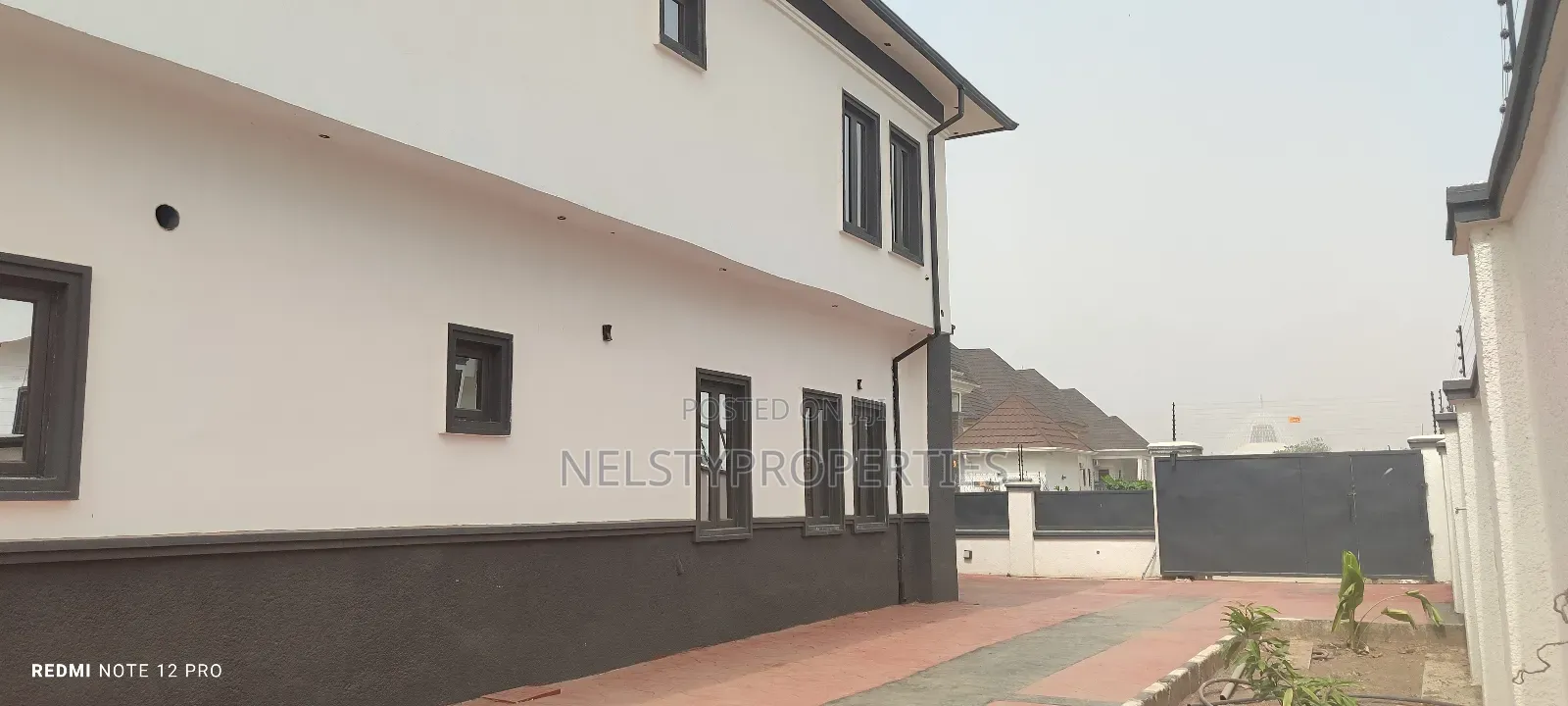 5bdrm Duplex in Efab Metropolis, Gwarinpa for sale in Gwarinpa