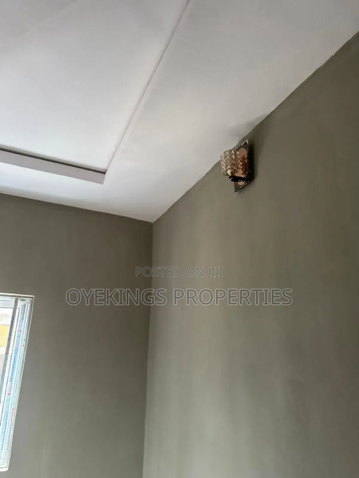 3bdrm Block of Flats in Agara, Akala Express for sale in Akala Express