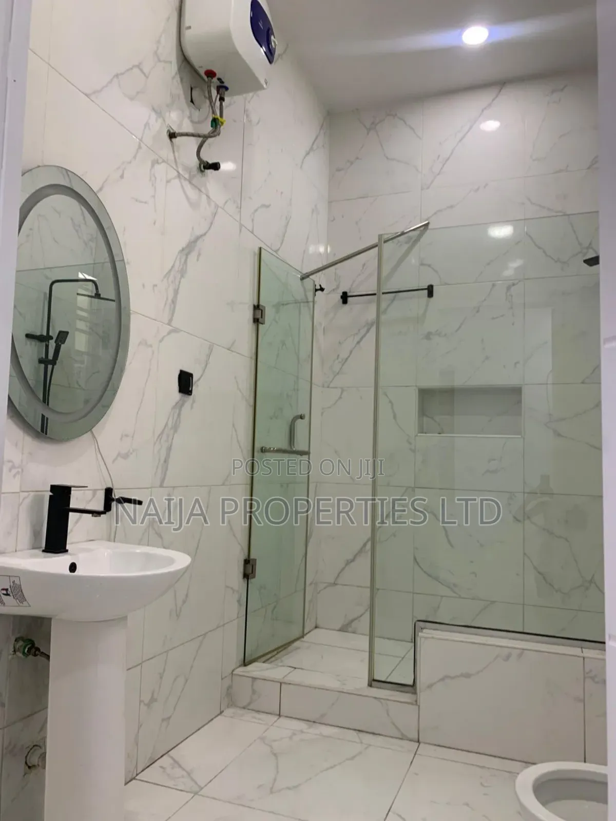 5bdrm Duplex in Osapa London, Lekki for rent in Lekki