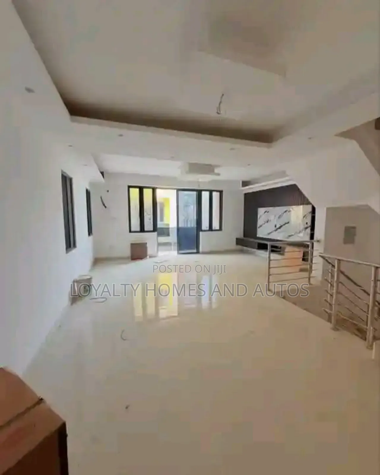 4bdrm House in Adeniyi Jones for sale in Adeniyi Jones