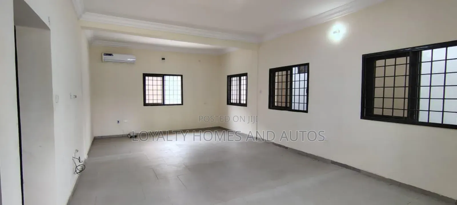 4bdrm House in Adeniyi Jones for sale in Adeniyi Jones