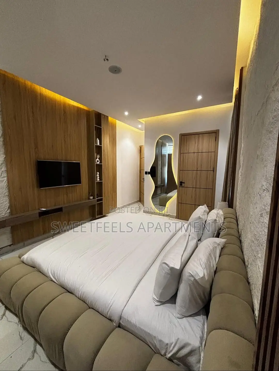 Luxe 2 Bedroom Apartment With Ps5, Snooker. in Lekki Phase 1