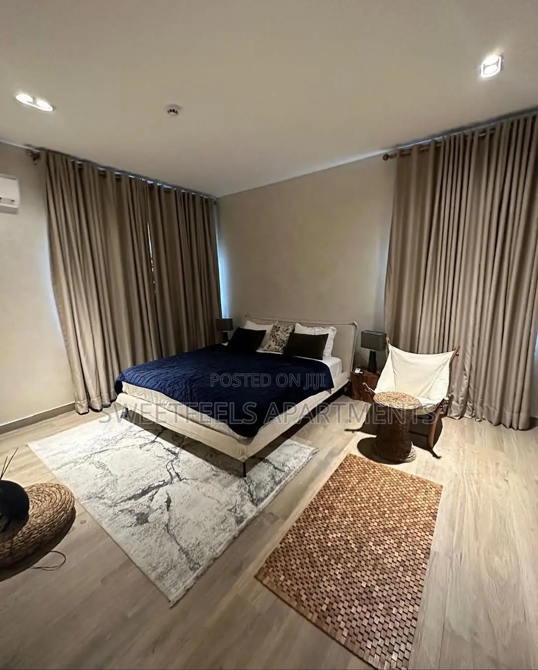 Exquisite Luxury One Bedroom Apartment With a Rooftop Pool. in Kofo Abayomi