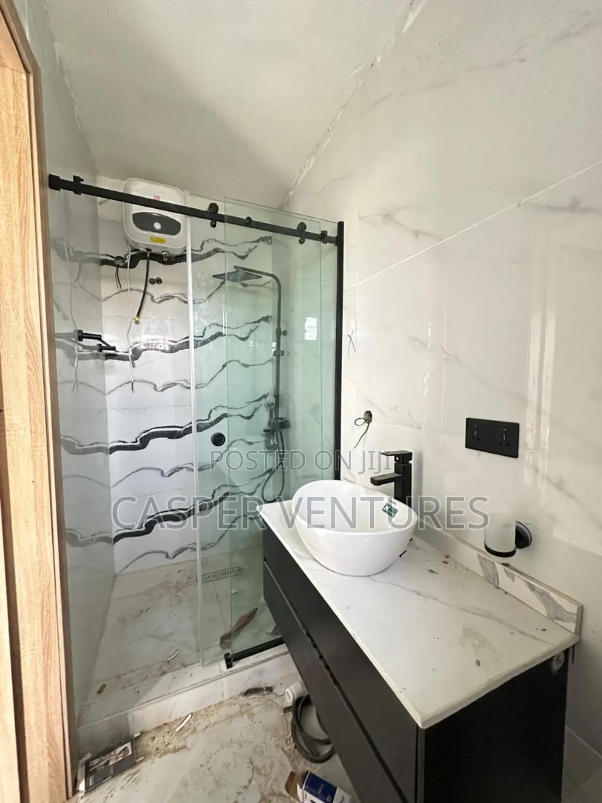 4bdrm Duplex in Ademola, Victoria Island for sale in Victoria Island