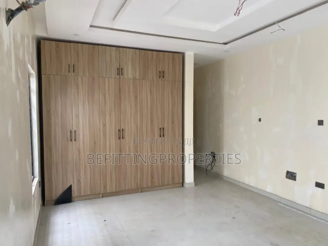 4bdrm Duplex in Ogudu GRA for sale in Ogudu GRA