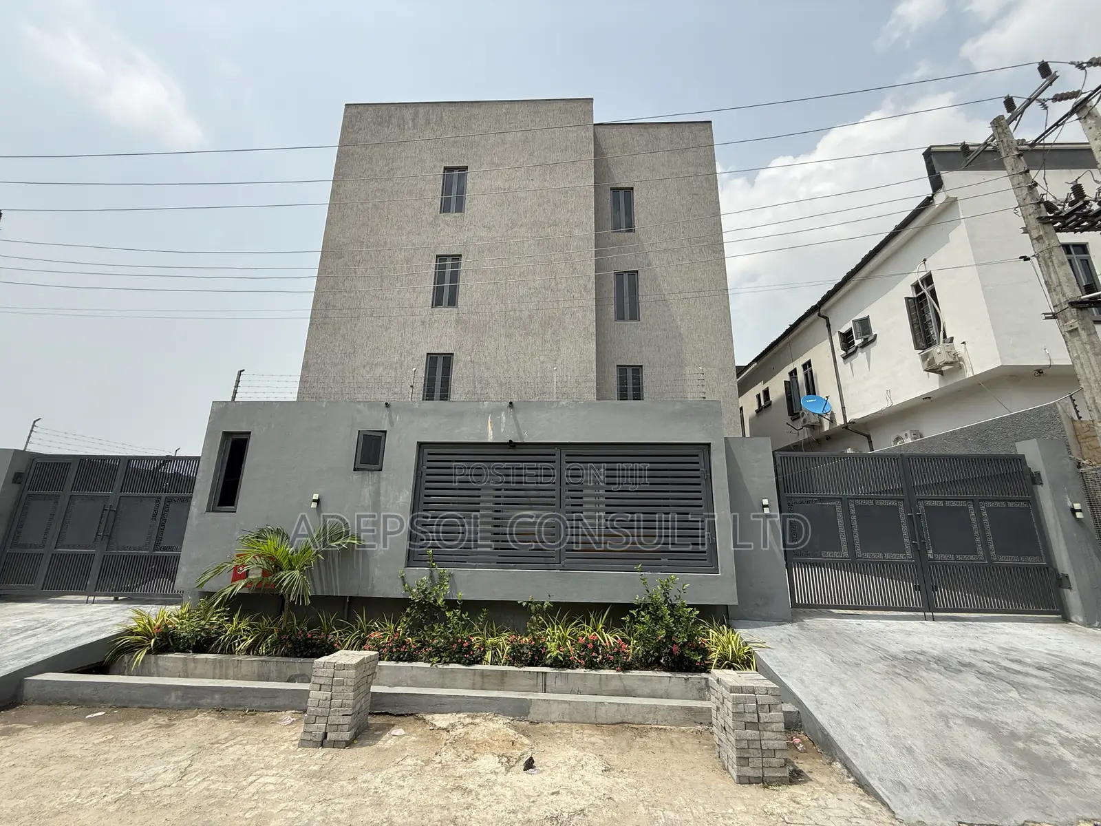2bdrm Apartment in Ikate-Elegushi for sale in Ikate-Elegushi