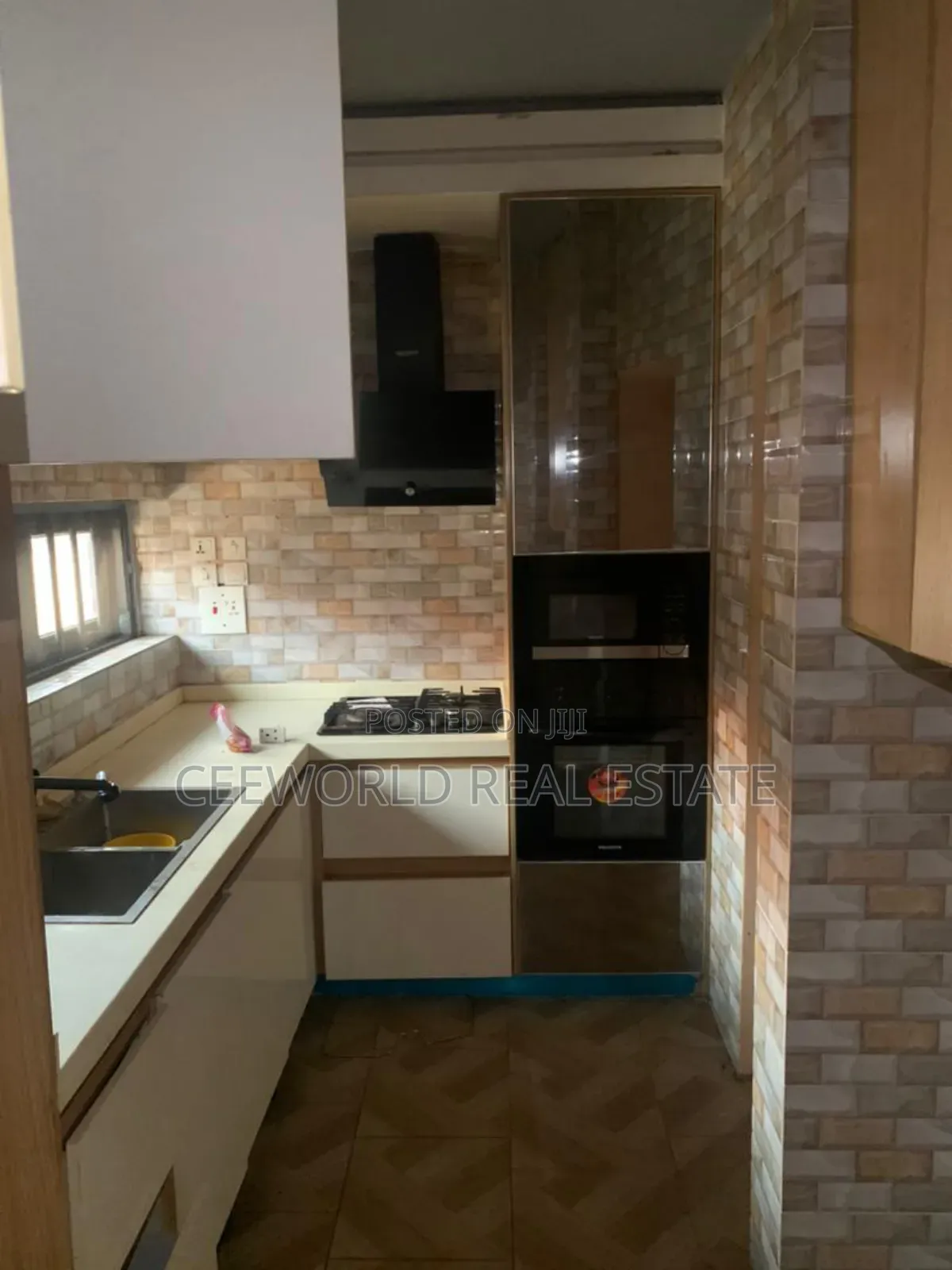 3bdrm Apartment in Kasumu Estate Zone A, Akala Express for rent in Akala Express
