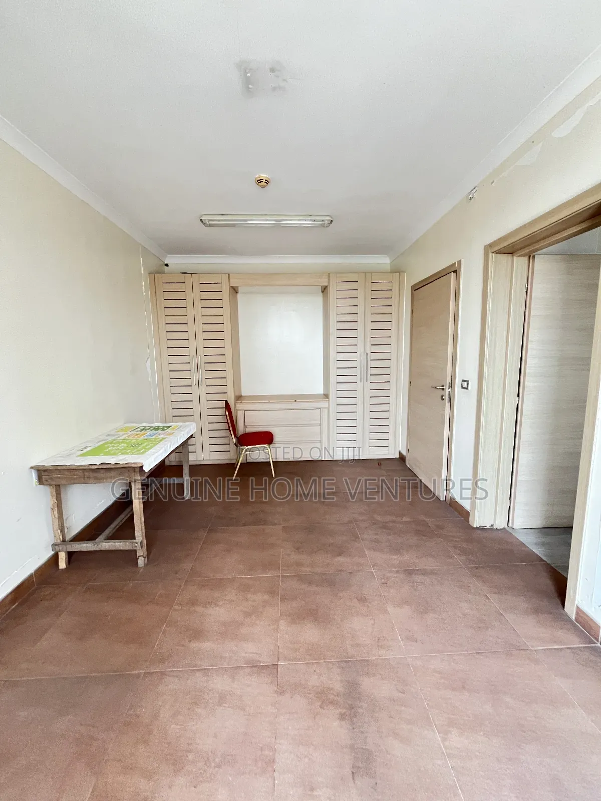 12bdrm Block of Flats in Ikoyi for rent in Ikoyi