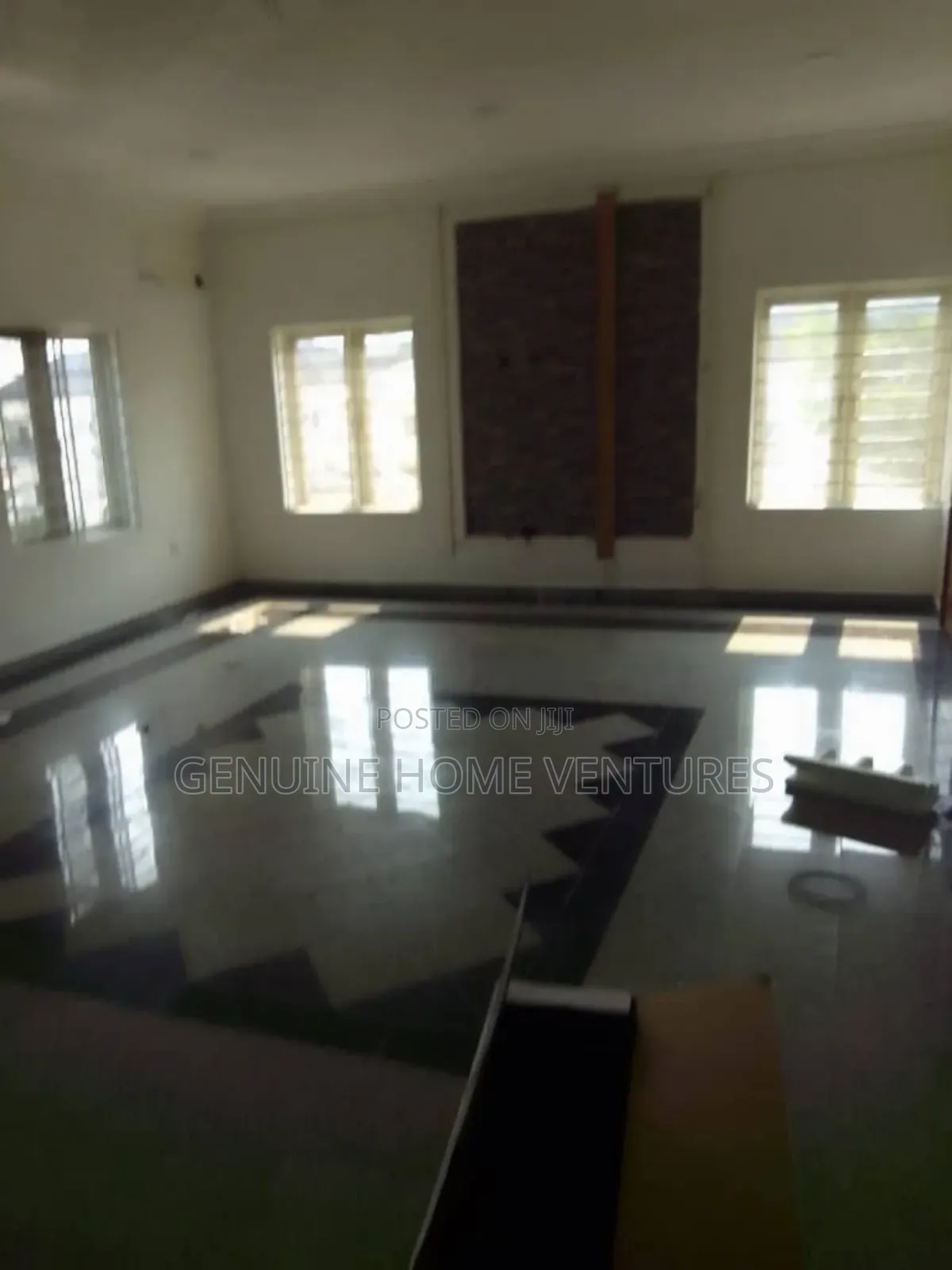 3bdrm Apartment in Lekki Phase 1 for rent in Lekki Phase 1
