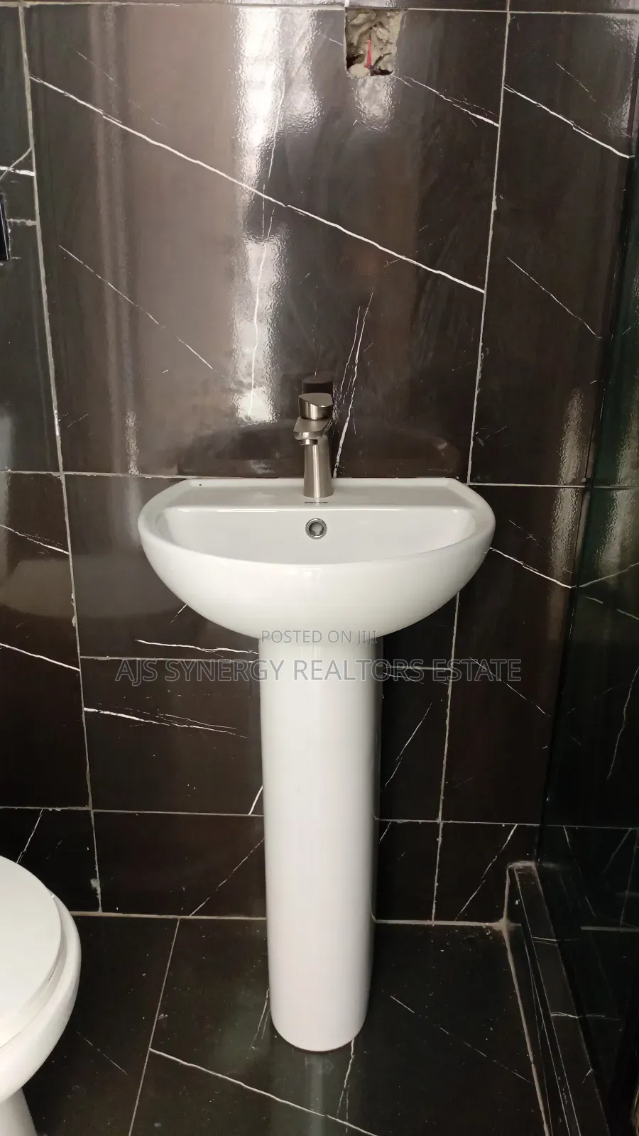 5bdrm Duplex in VGC / Ajah for sale in VGC / Ajah