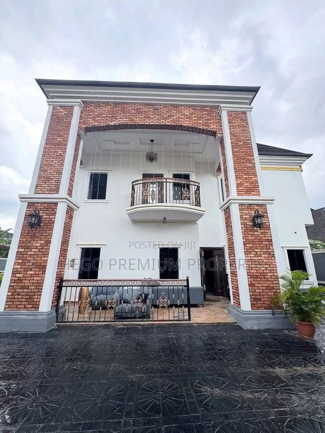 5bdrm Duplex in Nta Estate, Obio-Akpor for sale in Obio-Akpor