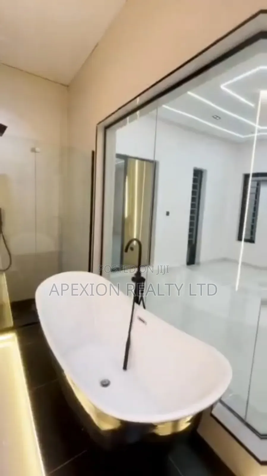 4bdrm Apartment in Thomas Estate, Sangotedo for sale in Sangotedo