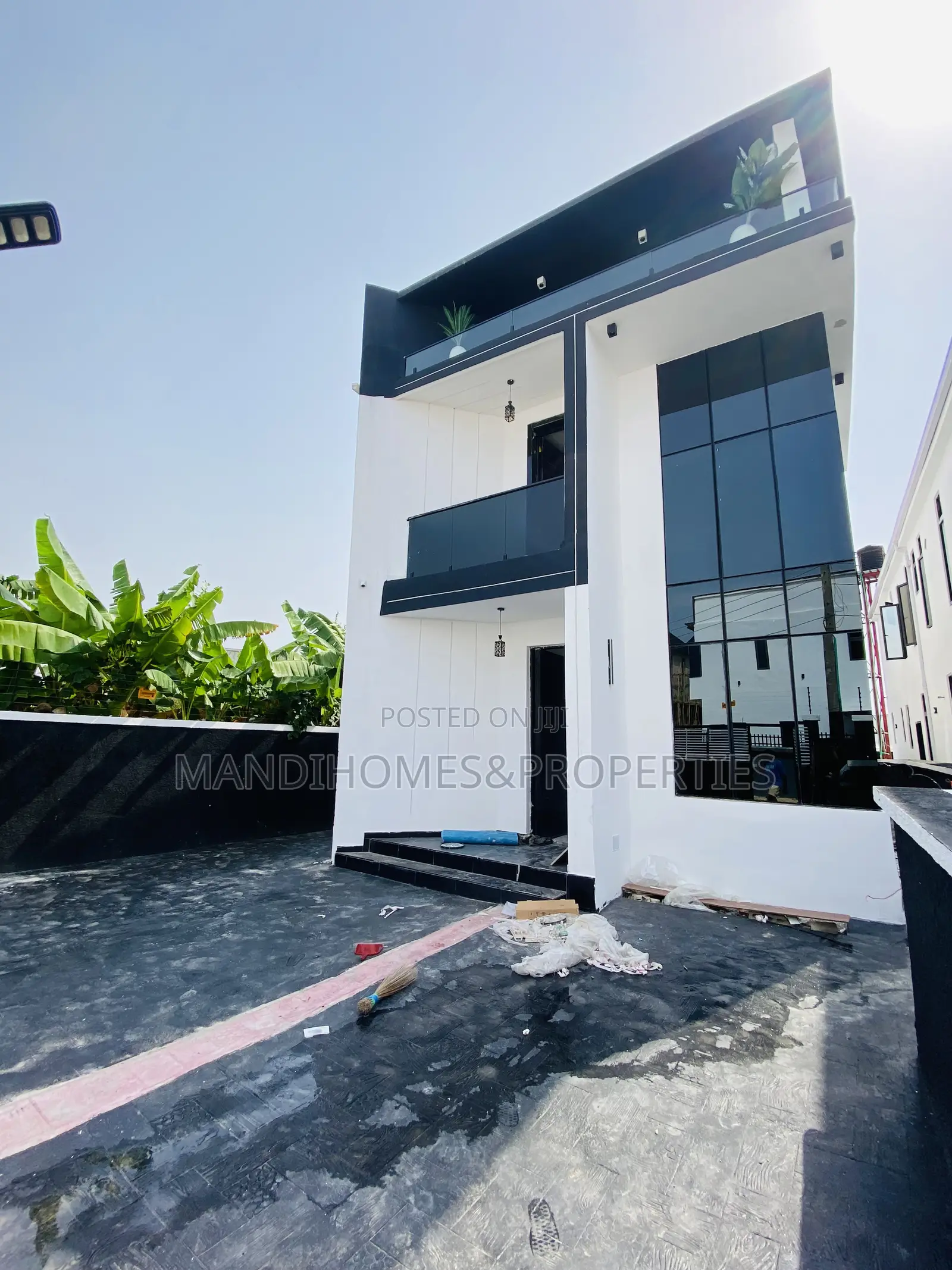5bdrm Duplex in Ajah for sale in Ajah