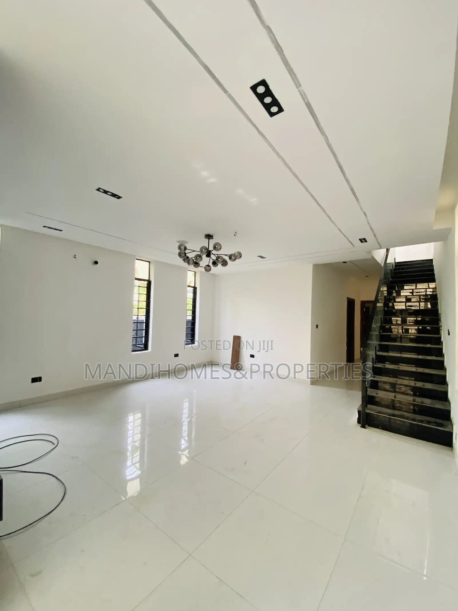 5bdrm Duplex in Ajah for sale in Ajah