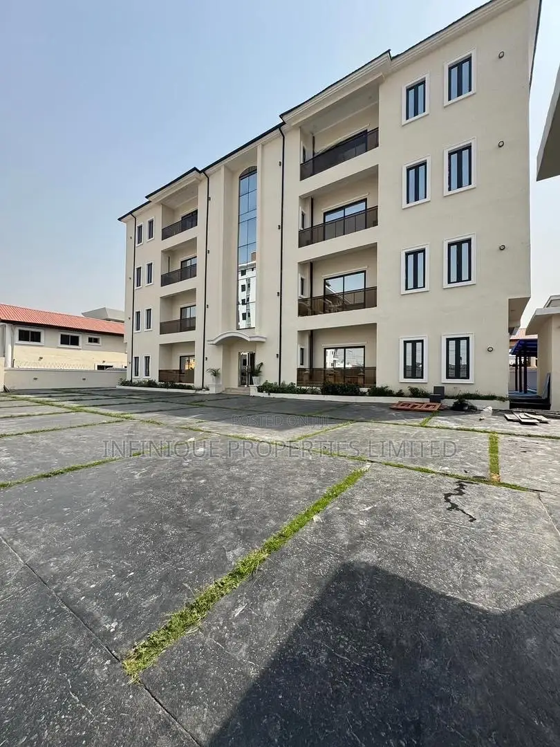 3bdrm Apartment in Lekki Phase 1 for rent in Lekki Phase 1