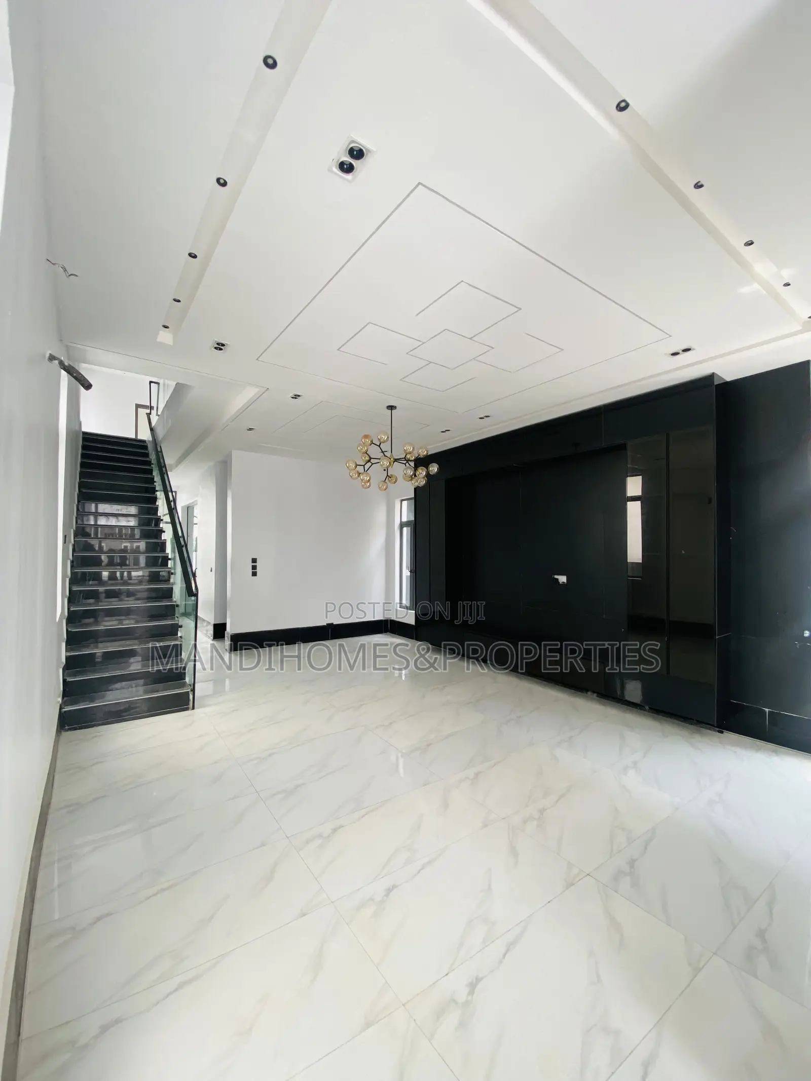 5bdrm Duplex in Ajah for sale in Ajah