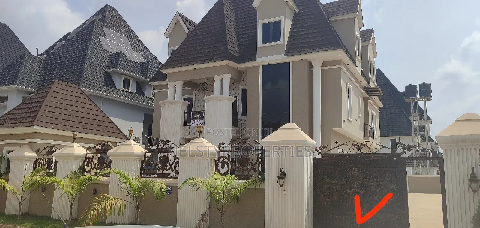 7bdrm Mansion in Efab Metropolis, Gwarinpa for sale in Gwarinpa
